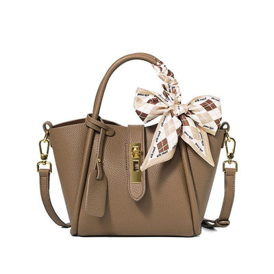 Noir Royale Handtasche