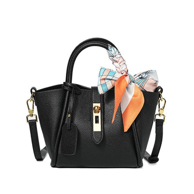 Noir Royale Handtasche