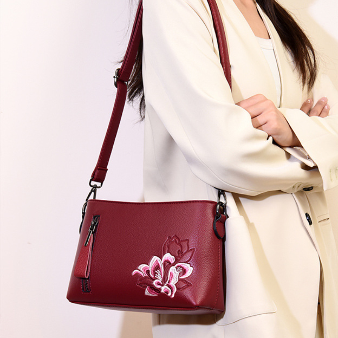 Claret Noon Handtasche