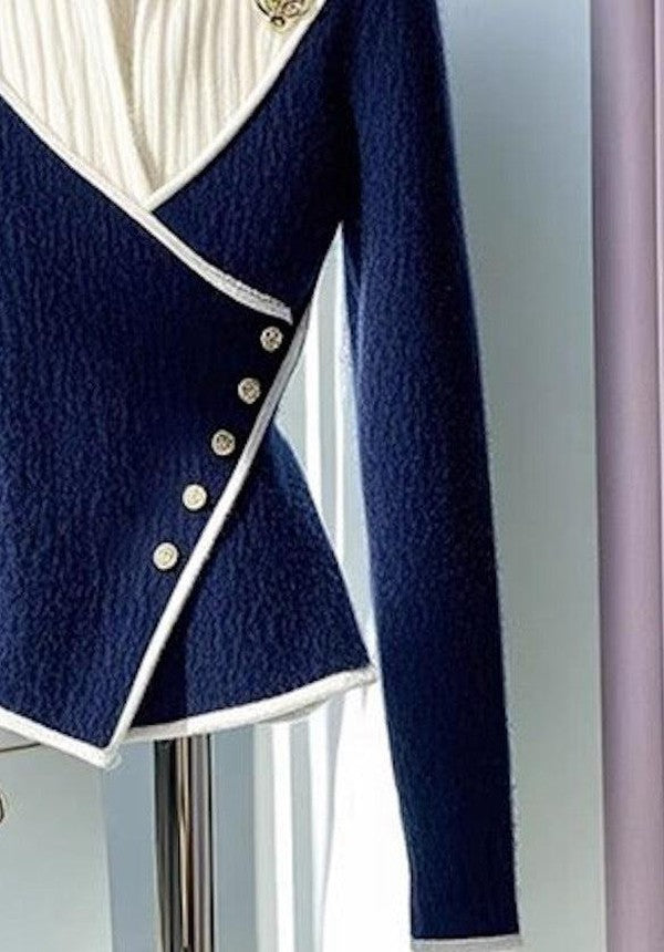 Stefania® | Blauer V-Ausschnitt-Pullover mit Farbblock