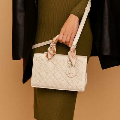Geflüsterte Anmut Handtasche