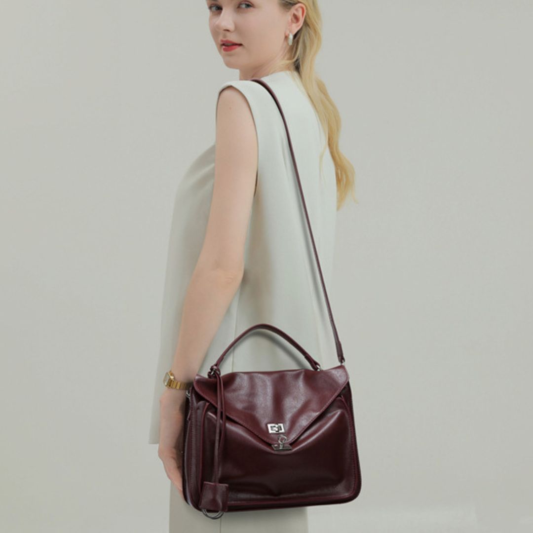 Verzauberte Luxe-Handtasche