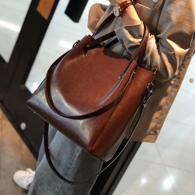 Garnet Frost Handtasche