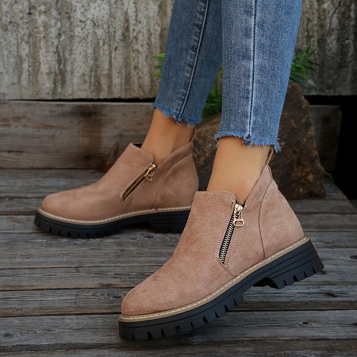 Radegunde® | Robuste Stiefel mit Reißverschluss