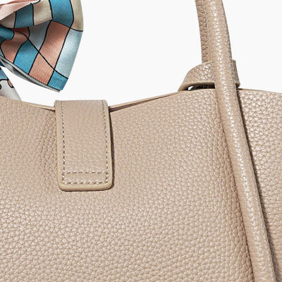 Noir Royale Handtasche