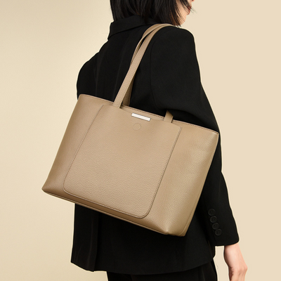 Hollow Fern Handtasche