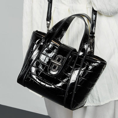Tranquil Empire Handtasche