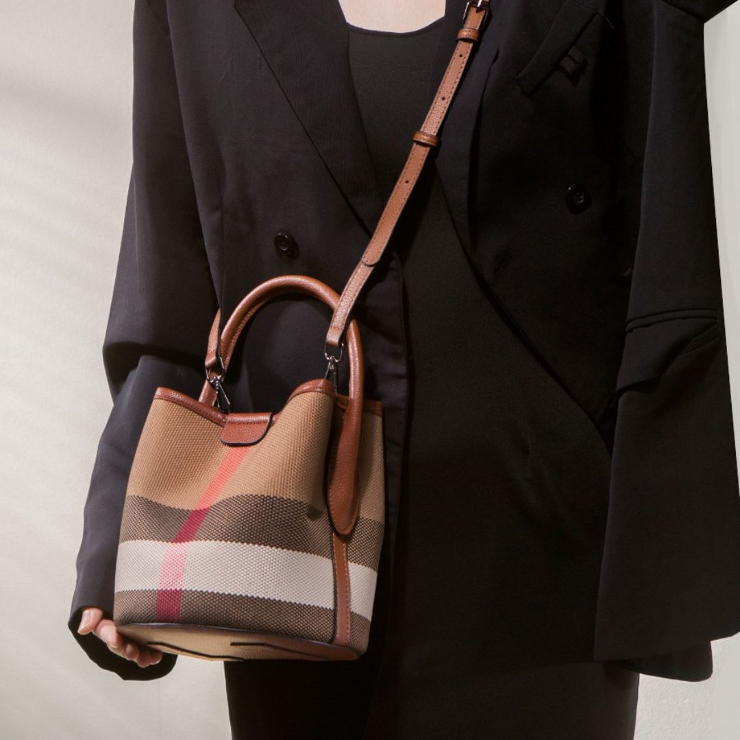 Chant de Rose Handtasche