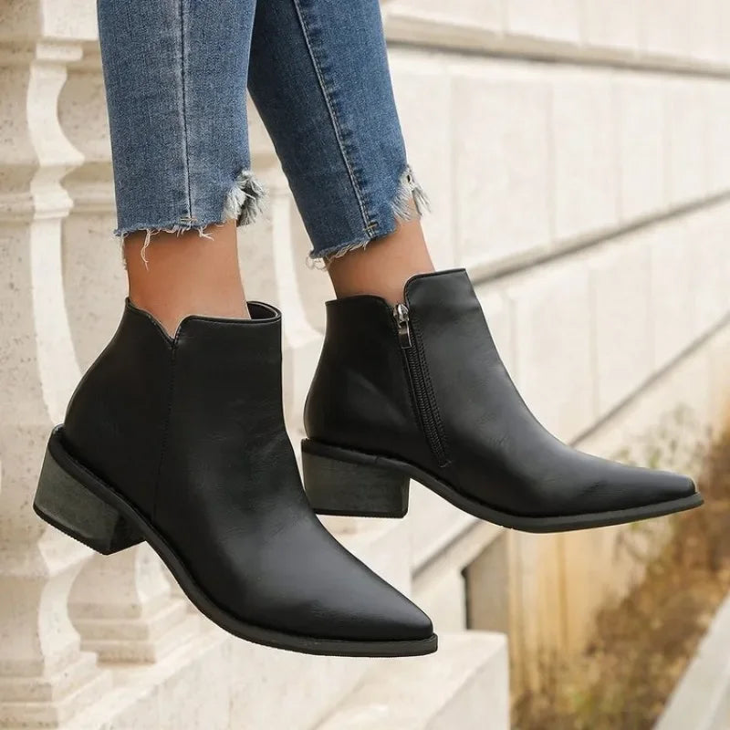 Monika® | Stiefelette aus Leder