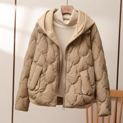 Elisabeth® | Stylische Jacke mit Kapuze in zwei Teilen.