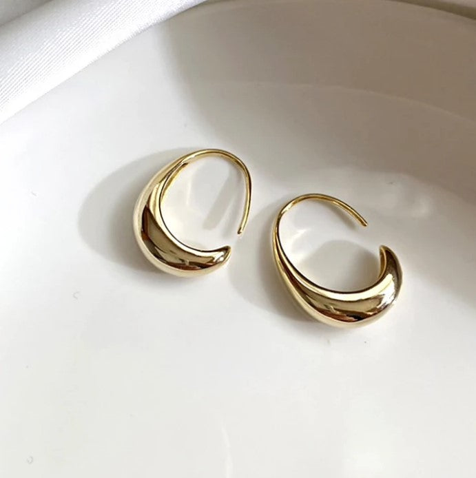 Dagmar® | GOLDENE TROPFEN-CREOLEN (PAAR)