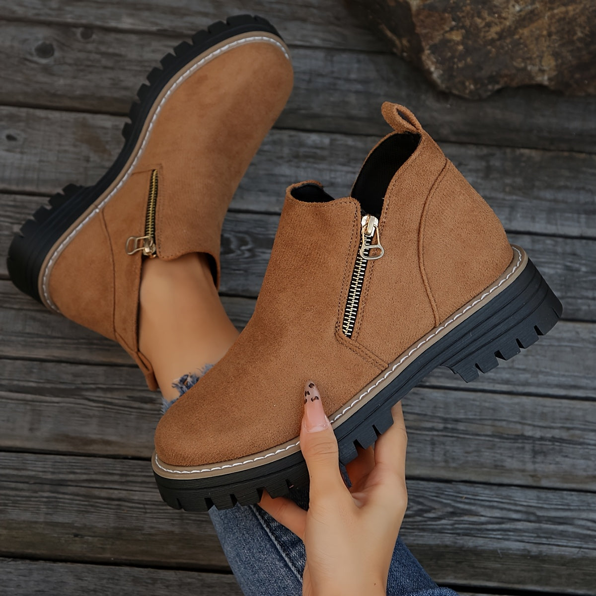 Radegunde® | Robuste Stiefel mit Reißverschluss