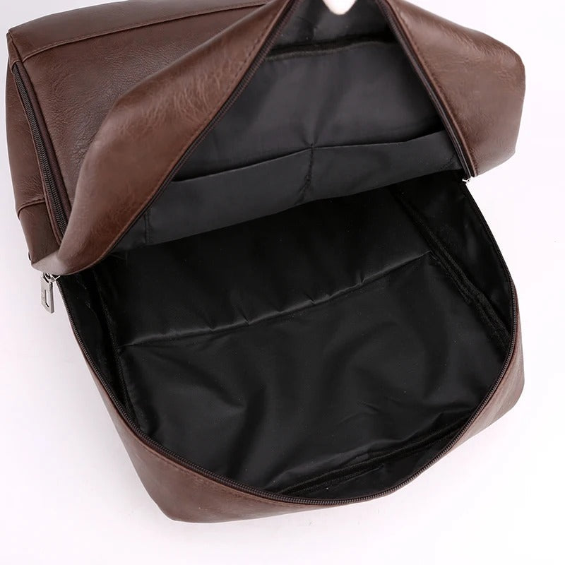 Hansi® | Geräumiger Bürucksack
