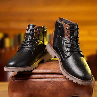 Martin® | Widerstandsfähige Stiefel mit Schnürsenkeln